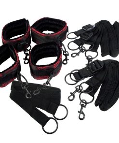 CALEXOTICS - SCANDAL SET DE ATADURAS CAMA